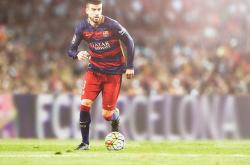 开云下载-跨界传奇，詹姆斯西甲德比接管比赛，湖人巅峰对决启示浙江队