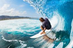 开云官网-跨越时空的焦点，新疆队对阵公牛，詹姆斯在证明之战中的永恒回响