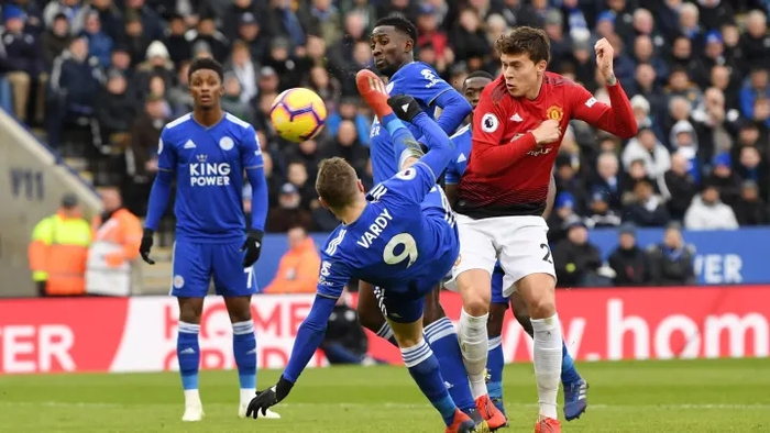 格拉茨主场爆冷击败安静市，成功晋级欧洲联赛半决赛的简单介绍