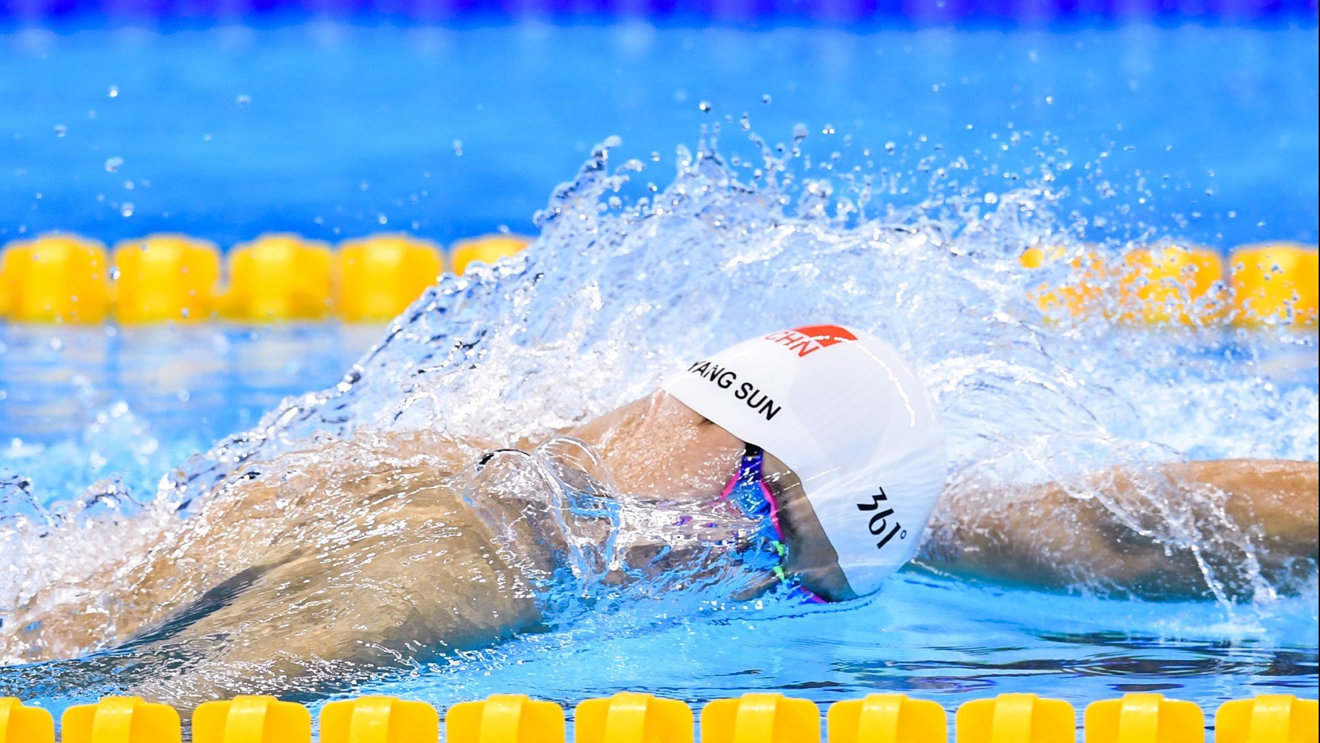 硬仗之王爱德华兹的启示,魔术如何正面击溃76人的战术密码